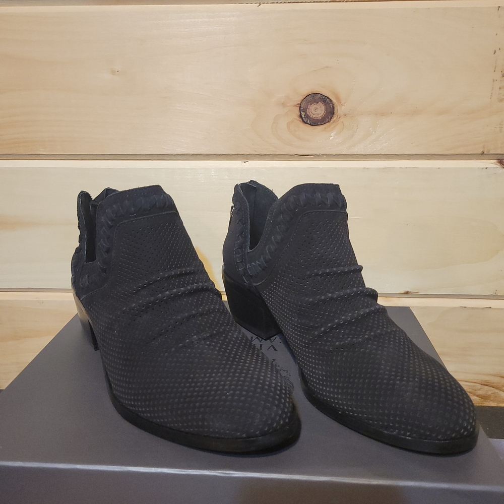 Vince Camuto Textured Leather Black Ankle Booties